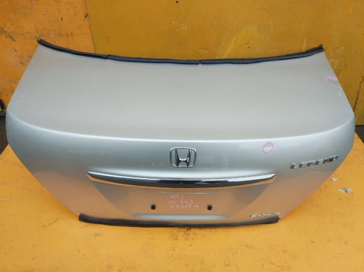 Крышка багажника Хонда Легенд в Сургуте 555211